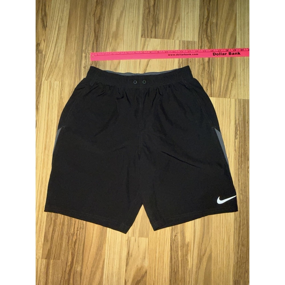 Nike Contend Swim Trunks Swimsuit Men's Sz M Medium Liner Cut Missing String